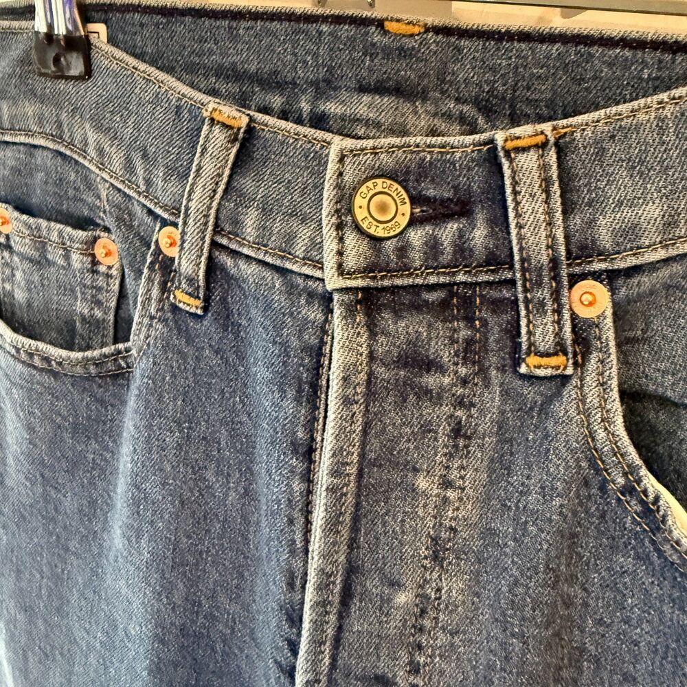 NWT Gap Jeans Size 0 25/0 R Cheeky Straight Highrise